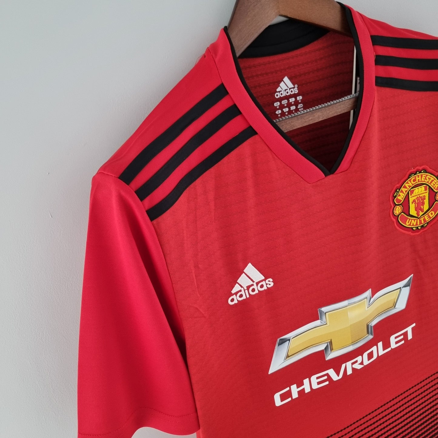 Manchester United 18/19 Local | Retro