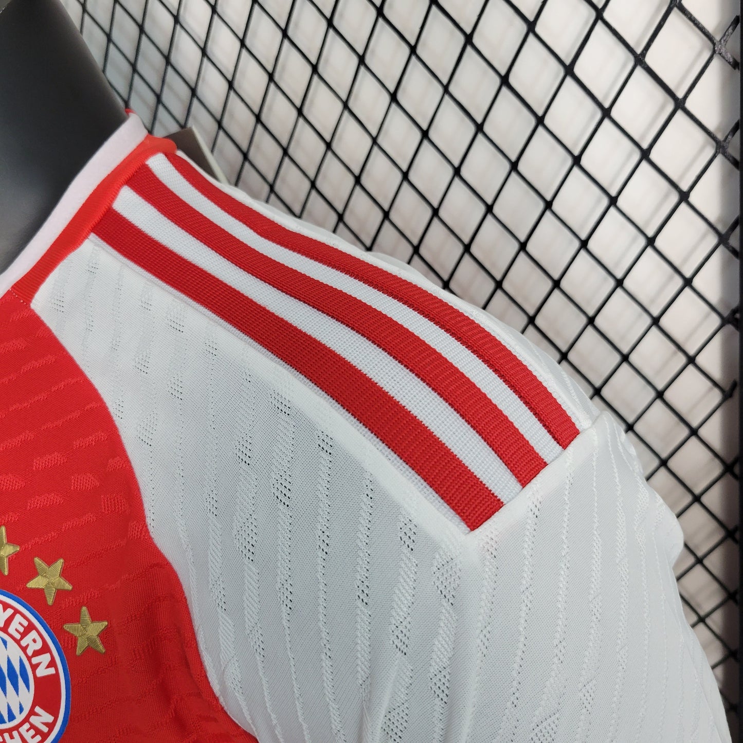 Camiseta Bayern Munich Roja 2023-24 | Versión jugador