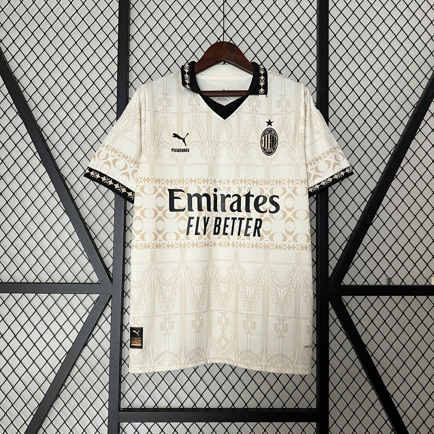 Camiseta AC Milan Pleasure Edition Beige 2024/25 | Versión fan