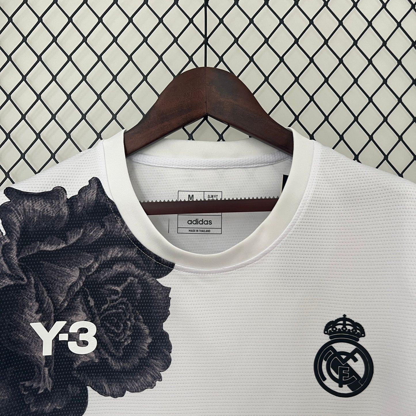 Camiseta Real Madrid Y3 White Version 2024/25 | Versión fan