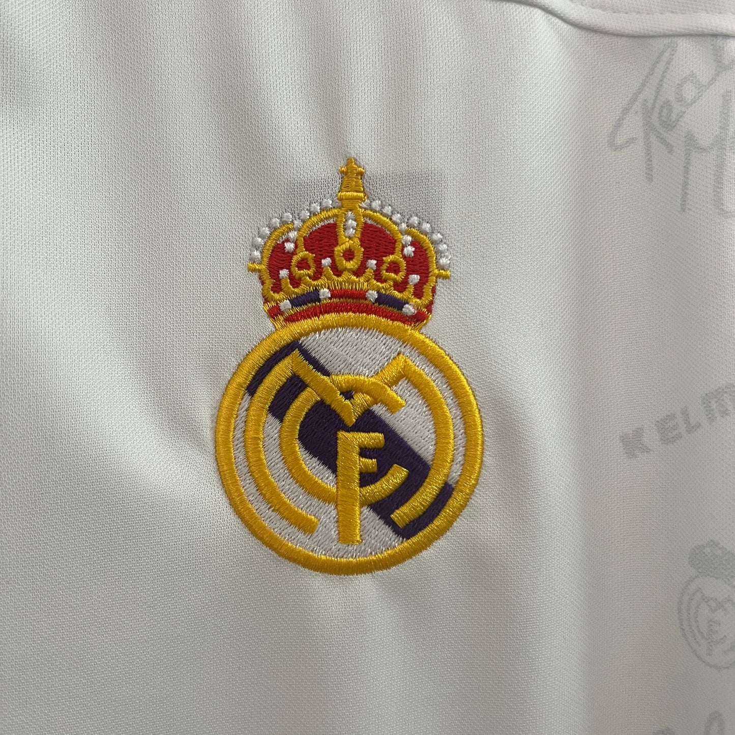 Camiseta Real Madrid 94/96 Local | Versión Fan Manga Larga