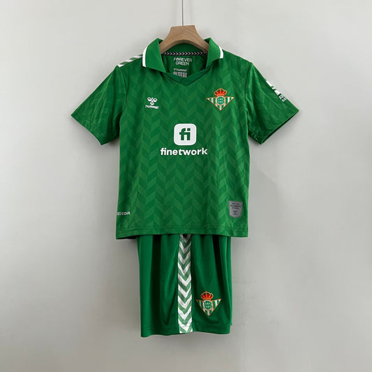 Real Betis - Kit de niños | Visita 2023/24
