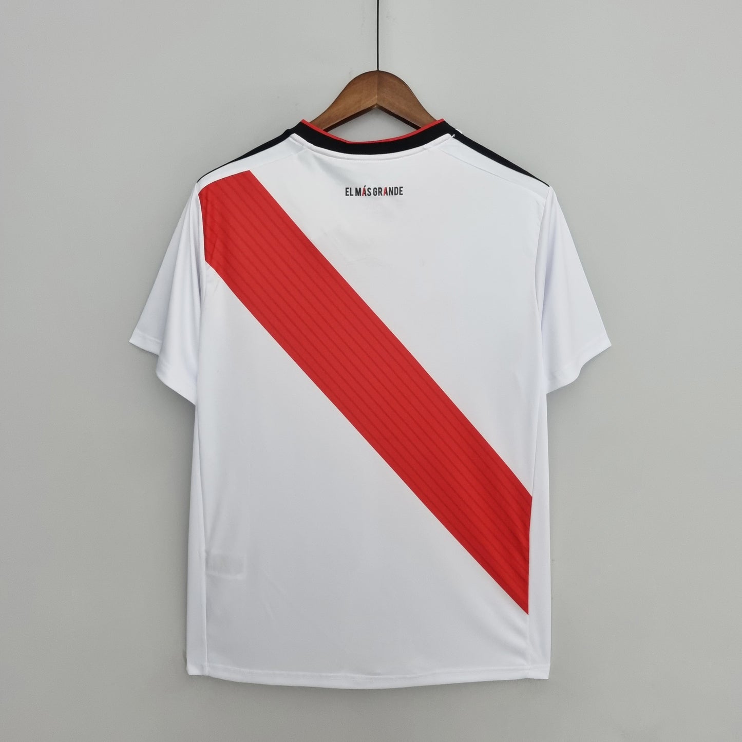 River Plate 18/19 Local | Retro