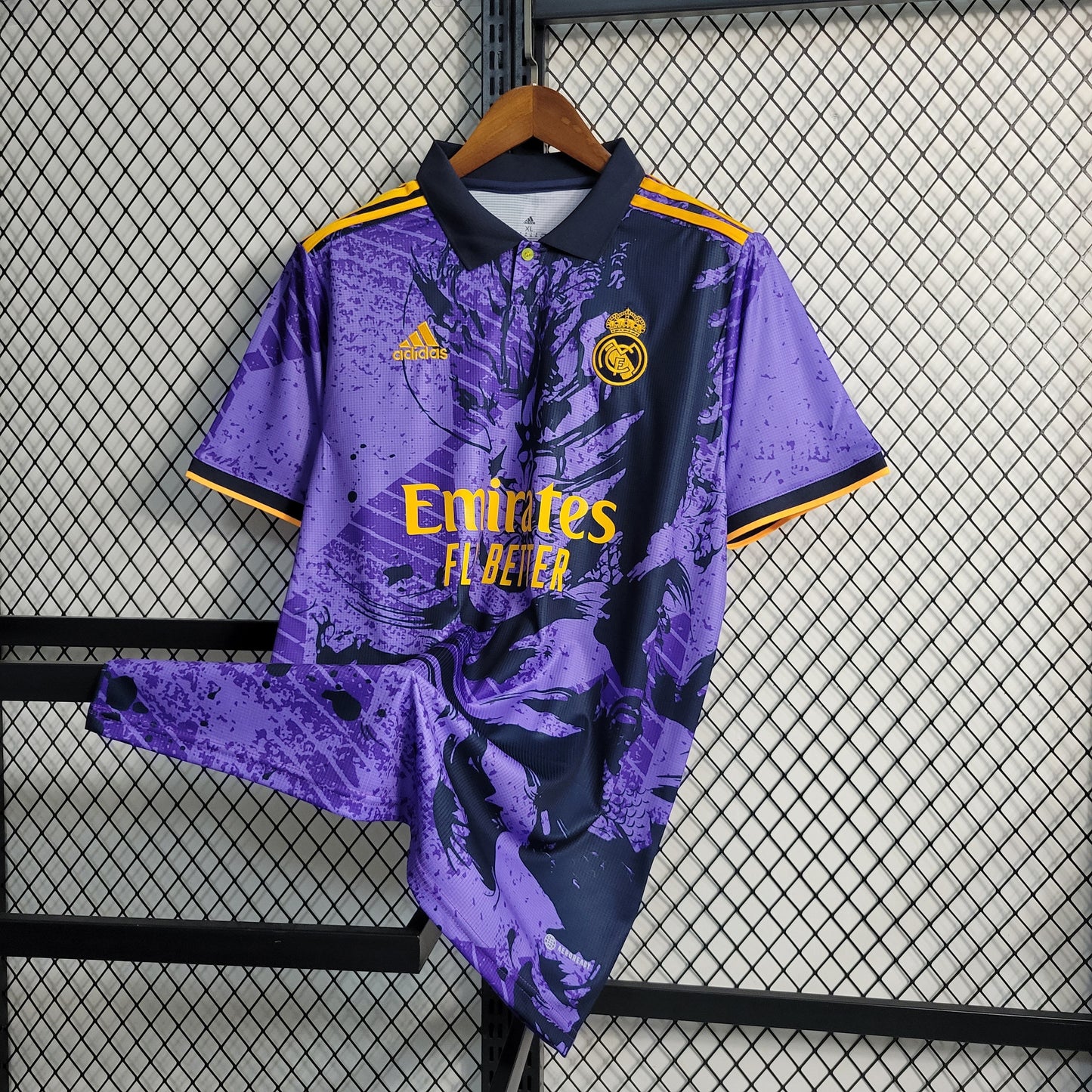 Camiseta Real Madrid Edición morada 2023/24 | Versión fan