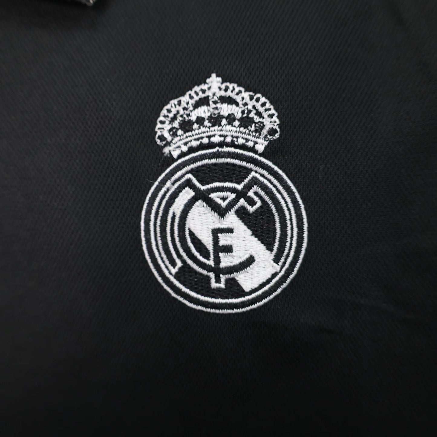 Camiseta Real Madrid  Black  | Versión fan Polo