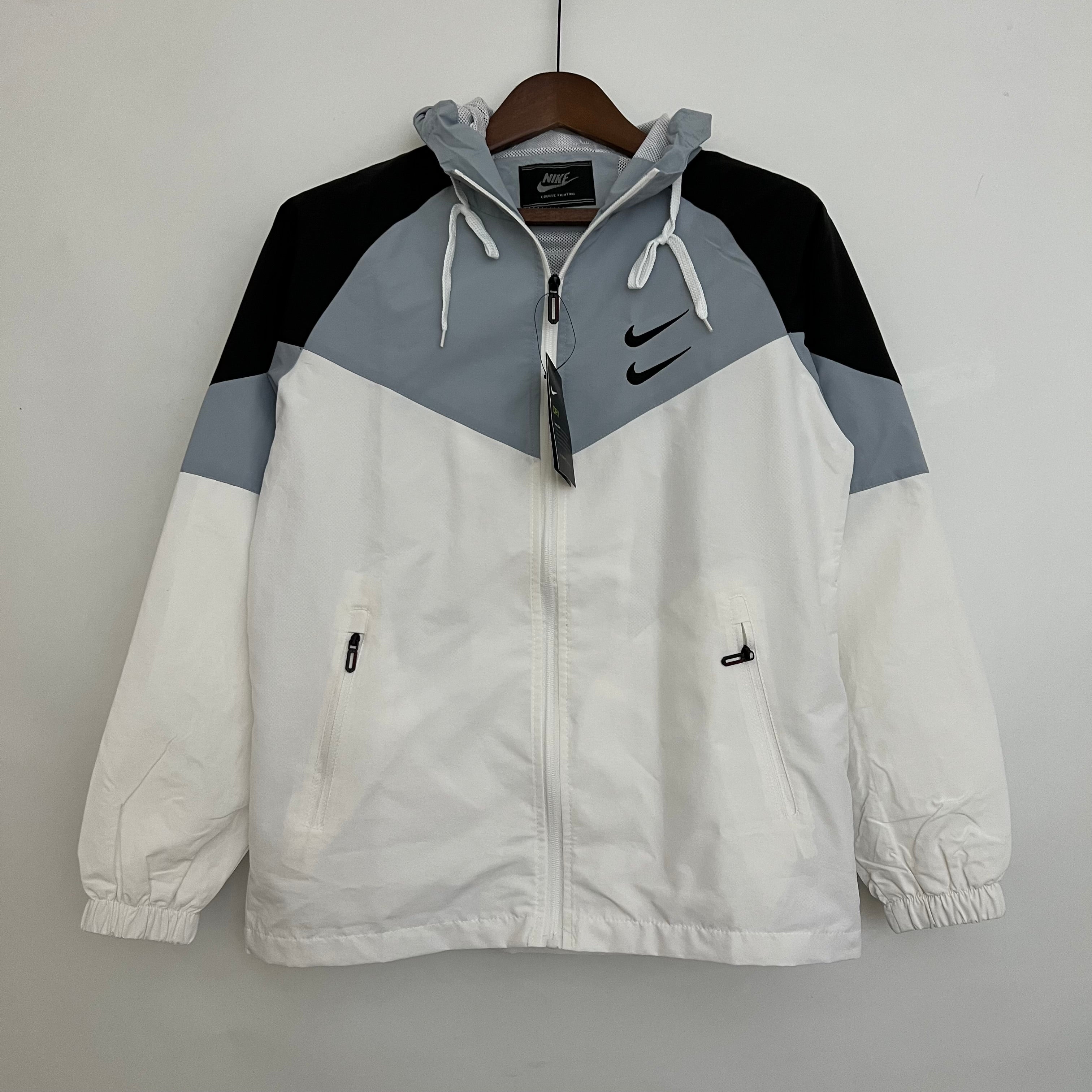 Cortavientos shops nike gris