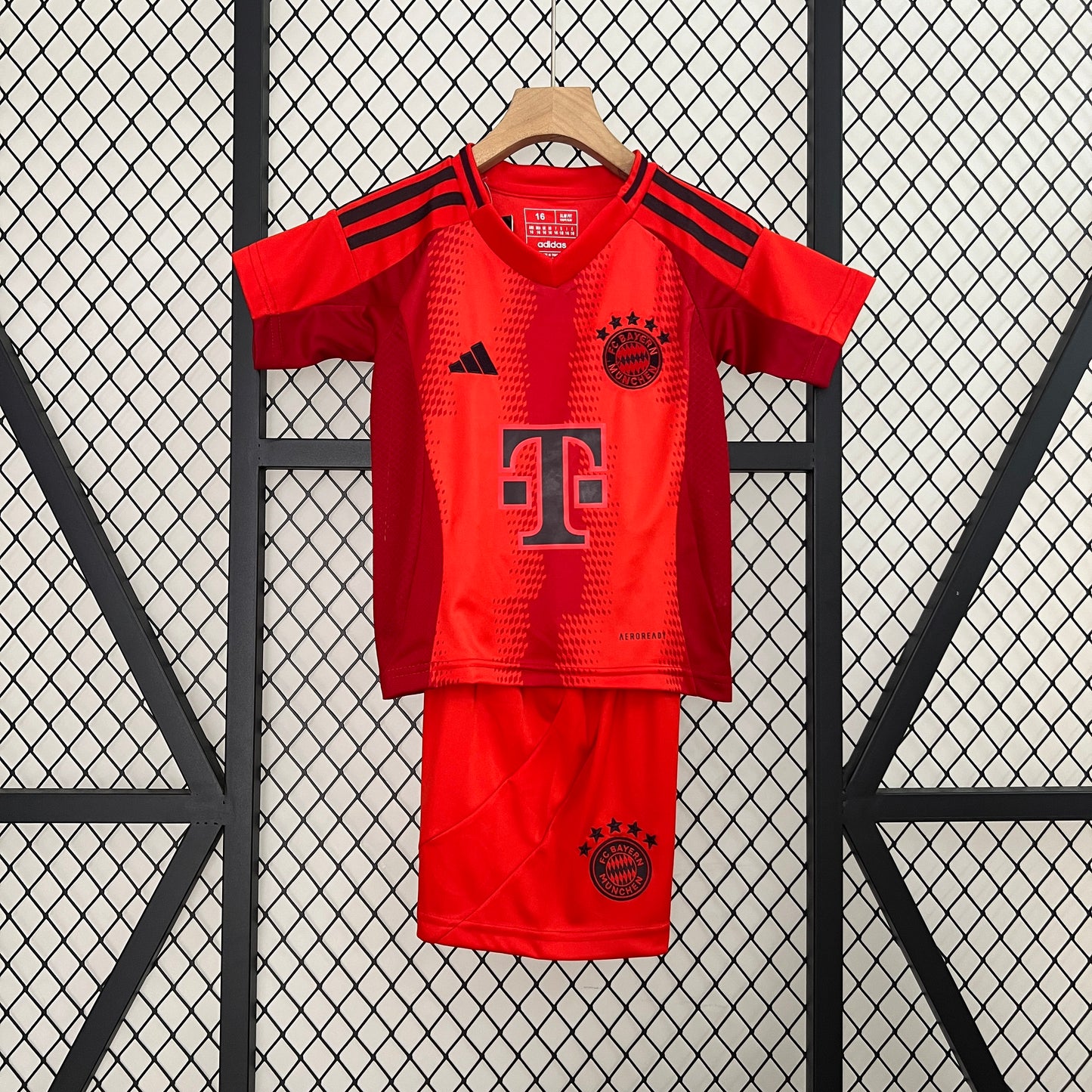 Conjunto niños Bayern Munich Local 2024/25