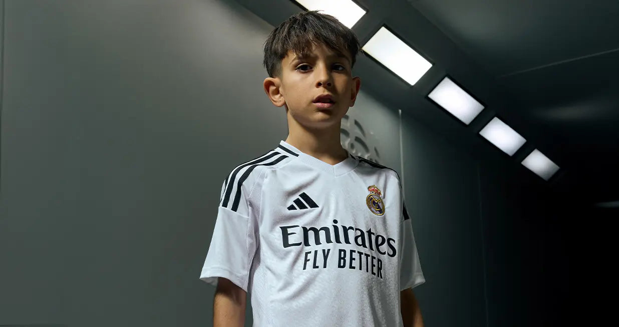 Conjunto niños Real Madrid Local 2024/25