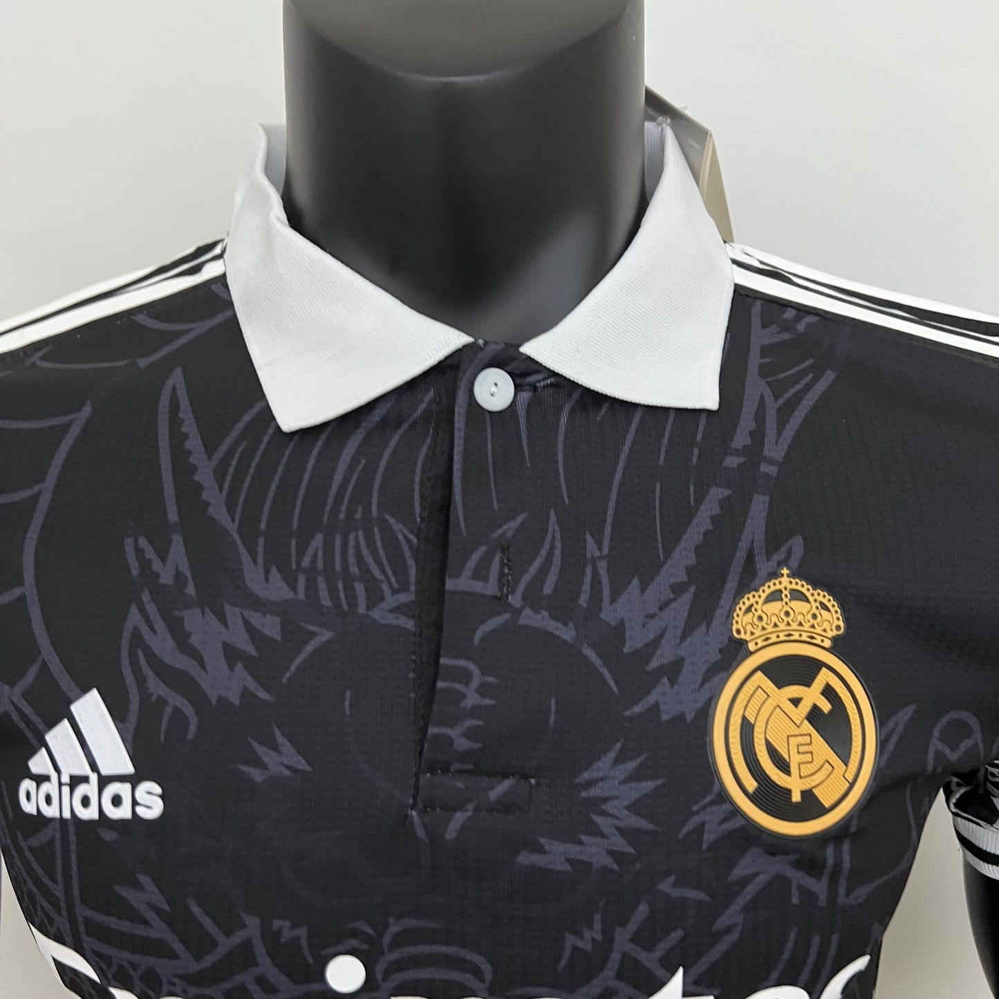 Camiseta Real Madrid dragon edition black | Versión jugador