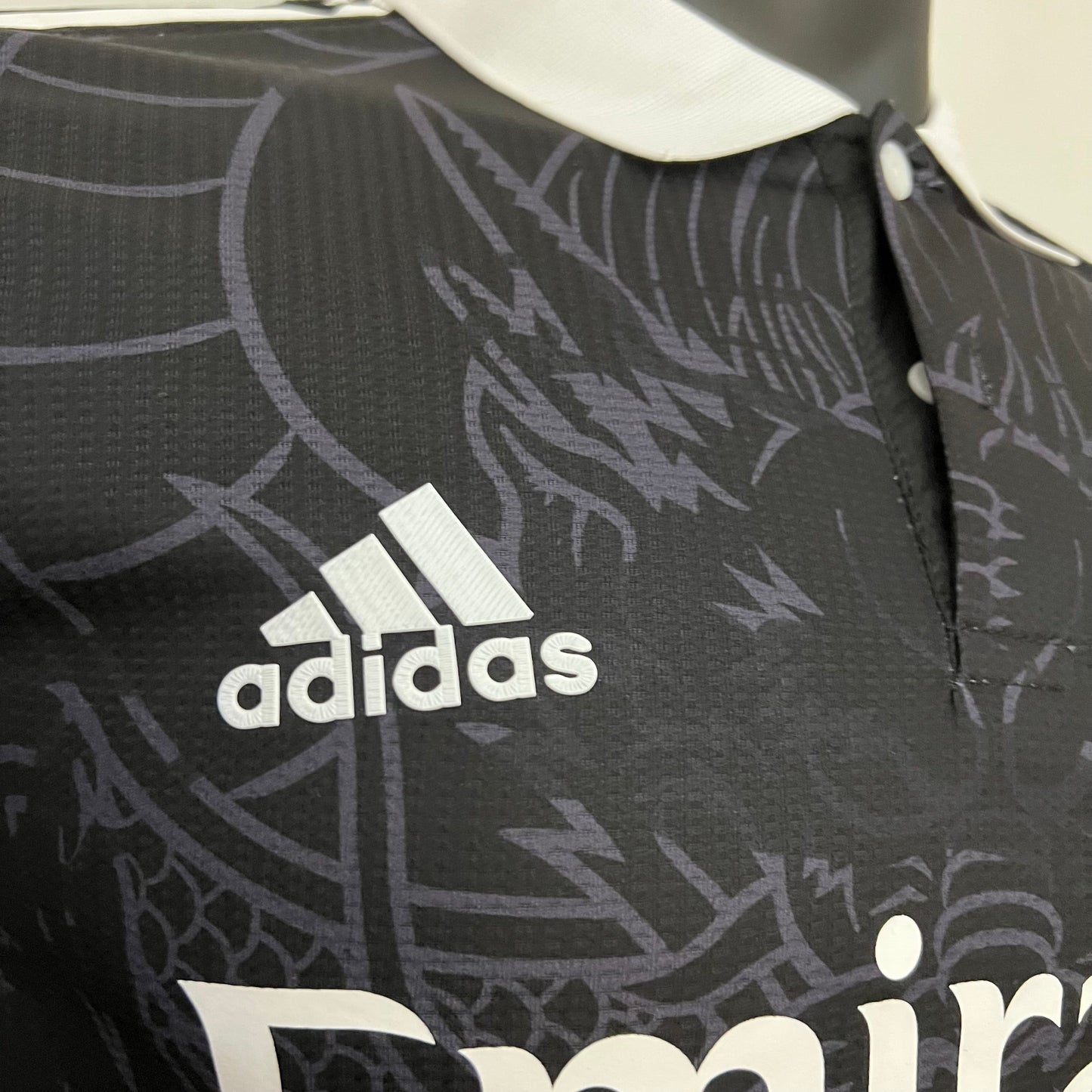 Camiseta Real Madrid dragon edition black | Versión jugador